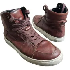 バーバリーブラックレーベル　ハイカットスニーカー