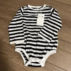 新品未使用　marimekko 白黒ストライプロンパースのサムネイル