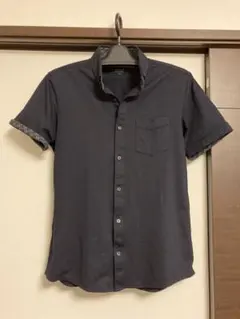 ほぼ未使用　BURBERRY BLACK LABEL 半袖シャツ サイズ2 紺