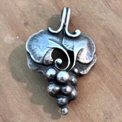 2026年最新】ジョージジェンセン ぶどうの人気アイテム - メルカリ