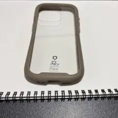 iFace iPhone 15 Pro ケース (ベージュ)