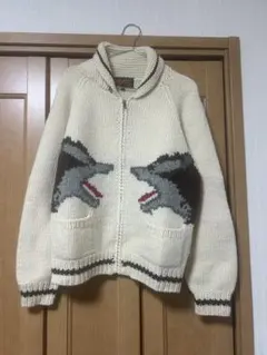 狼デザイン ニットセーター