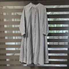 【未使用品】ストライプデザイン長袖シャツ