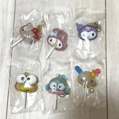 サンリオ　カラフルキャンディーチャーム
