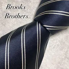 美品　ブルックスブラザーズ　ネクタイ　光沢感　レジメンタル　ストライプ　米国製