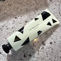 新品未使用Jo malone LONDON ワイルド　ブルーベル　ハンドクリーム