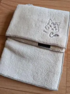 francfranc　猫刺繍　タオルハンカチのサムネイル