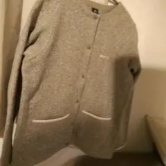 mont-bell グレー ボタン付きカーディガン