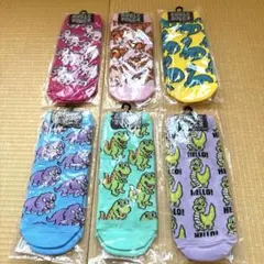 《新品》恐竜柄　スニーカーソックス　6足セット レディース　23〜25センチ