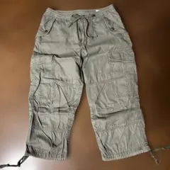 カーゴパンツ クロップド丈 グリーン　UNIQLO サイズS