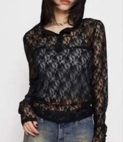 LAGUA GEM FLOR LACE HOODIE トップスのサムネイル
