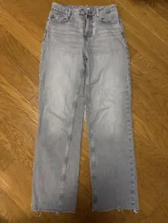 ZARA ハイウエスト グレー デニムパンツ　32