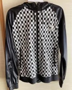 PUMAプーマ ナイロン系 パーカー