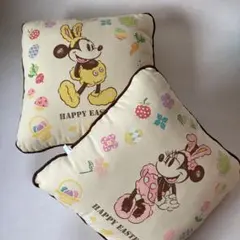 東京ディズニーランド　イースター　クッション　ミッキー　ミニー　2個セット