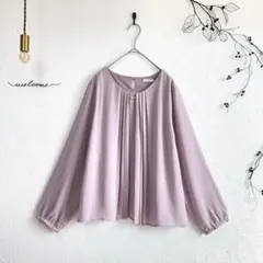 10L005【グラシア】(M)アクセサリー付ブラウス ギャザー 長袖 ピンク