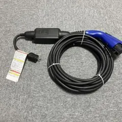 トヨタ純正 EV 充電ケーブル G9060-47120 200V用 - メルカリ
