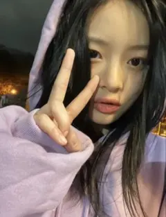 ERL venice パーカー ハニ着用