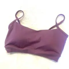 新品　未使用　YOMOMENT パープル ヨガブラのみ　ヨモメント　Sサイズ