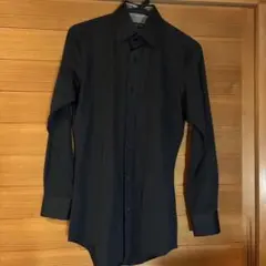 黒　長袖シャツ メンズＳサイズ