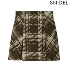 新品SNIDEL チェック柄タイトスカート
