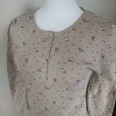 トップス　未使用　ニームNIMES　女性S~M　 ガールズ150~160