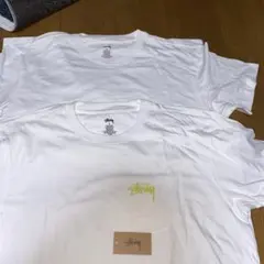 stussyまとめ売り‼️tシャツ×2,靴下、シール、タグのサムネイル