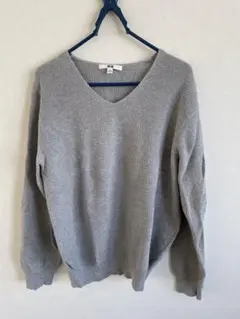 UNIQLO ニット　Lサイズ　グレー
