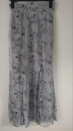 ココディール 花柄ロングスカート