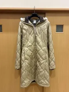 adidas ベージュ キルティング ロングコート