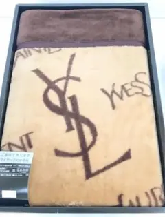 2025年最新】YSL 毛布の人気アイテム - メルカリ