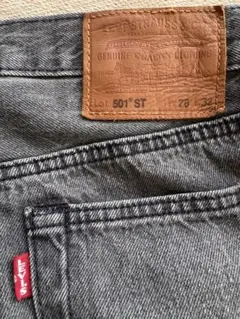 Levi's 501 ST デニムパンツ　ダークグレーW28 L32のサムネイル