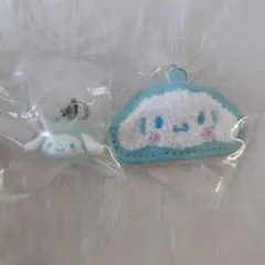 サンリオ　サガラ刺繍 キーホルダー　めじるしアクセサリー〜なりきりまん〜シナモン