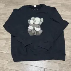 w*y様 【希少】ユニクロ　UT カウズ　コラボ スウェット　トレーナー