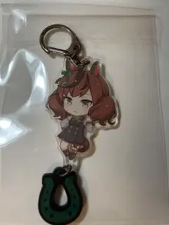 ウマ娘 ラバー蹄鉄付きアクリルキーホルダー ナイスネイチャ - メルカリ