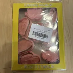新品‼️クレヨンしんちゃんクッキー型のサムネイル