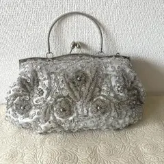 ✨お値下しました✨ビーズ刺繍 シルバー パーティーバッグ