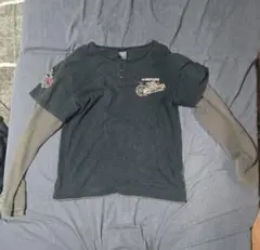 キスマークのTシャツのサムネイル