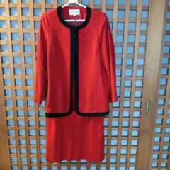 美品VIVIDBOUTIQUEモリハナエ レッドブラックジャケットスカートスーツ
