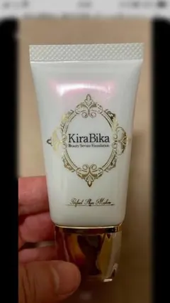 KiraBika ビューティーセラムファンデーション ナチュラルオークルのサムネイル