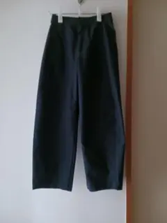 ユニクロ ジャージーバレルレッグパンツ