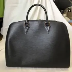【山田】LOUIS VUITTON ルイヴィトン エピ ソルボンヌ レザー 2025年最新】ルイヴィトン ソルボンヌの人気アイテム - メルカリ
