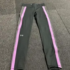 新品未使用　アンダーアーマー　S レディース