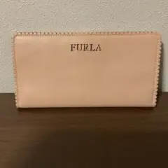開店セール☆26年購入 新品未使用 美品 フルラ ニューロゴ レザー 折り財布⑧ ☆開店セール☆ 人気 良品 フルラ ジェニュインレザー ロゴ 折り財布