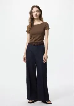 UNIQLO　ユニクロ　ワイドトラウザージーンズ　Lサイズのサムネイル