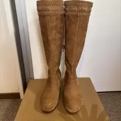 未使用箱付「UGGアグ」W ROSABELLAチェスナットスエードロングブーツ5