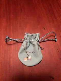 Tiffany & Co. シルバーハートネックレス