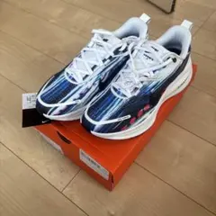 【本日限】NIKE ナイキ メンズ シューズ VOMERO 18 SE ボメロのサムネイル