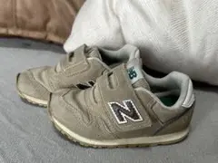 New Balance 373 ベビーシューズ ベージュ