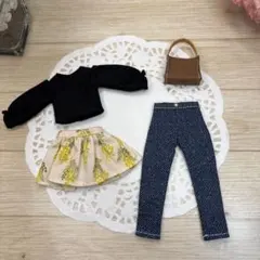 ドール衣装　4点セット　216