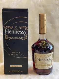 Hennessy Very Special 2本 シーバス1本、合計3本 - メルカリ
